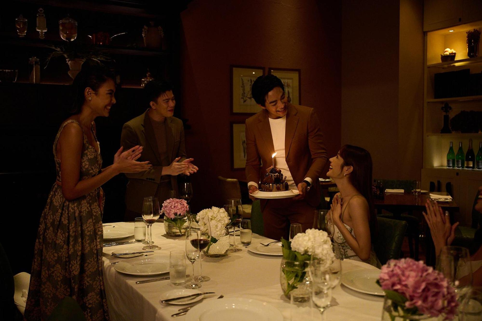 Sheraton Grande Sukhumvit, A Luxury Collection Hotel, Банкок Екстериор снимка A scene from the film