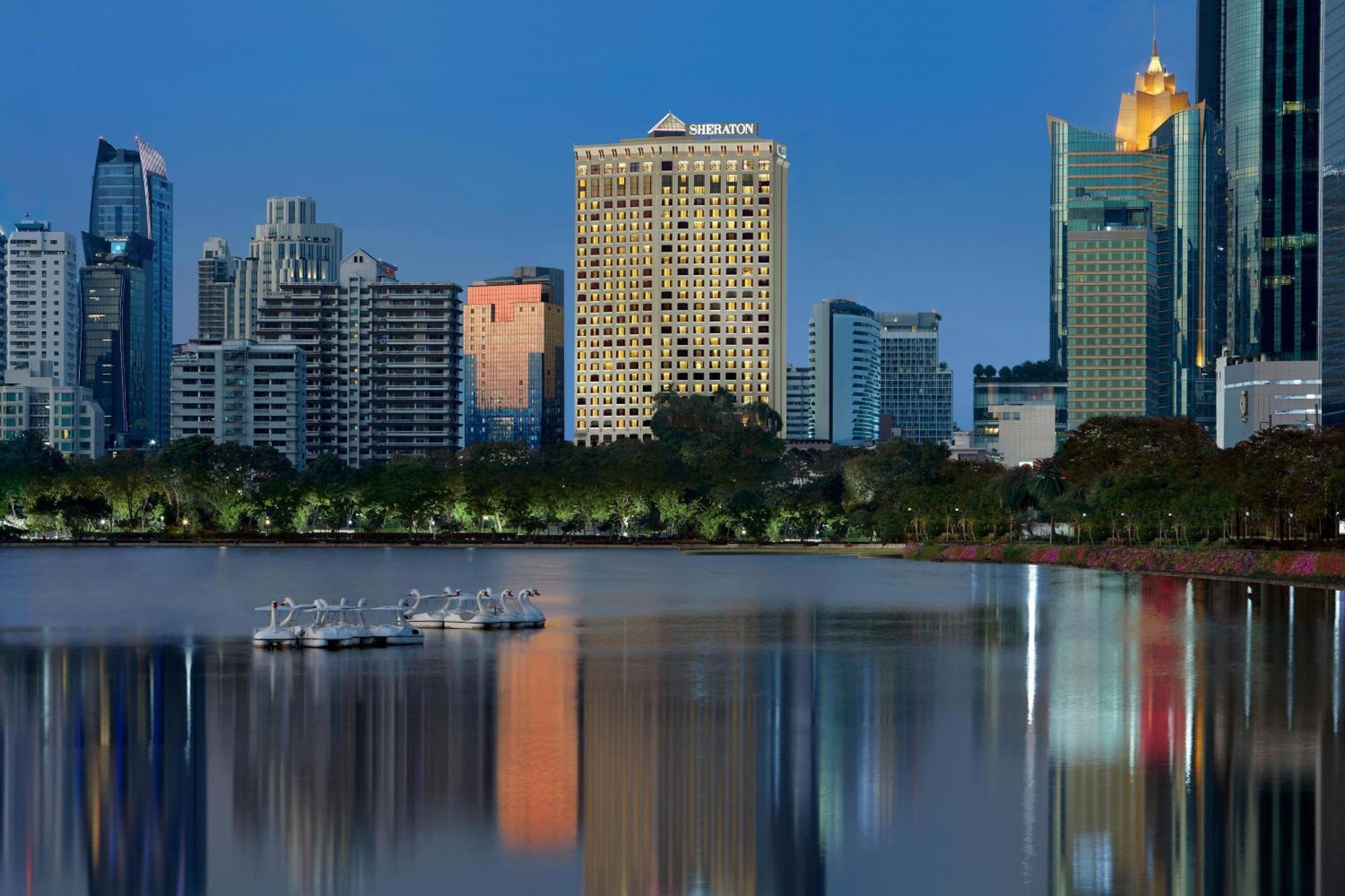 Sheraton Grande Sukhumvit, A Luxury Collection Hotel, Банкок Екстериор снимка The Riverview Hotel, Brisbane